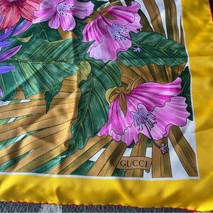 Gucci silk floral scarf